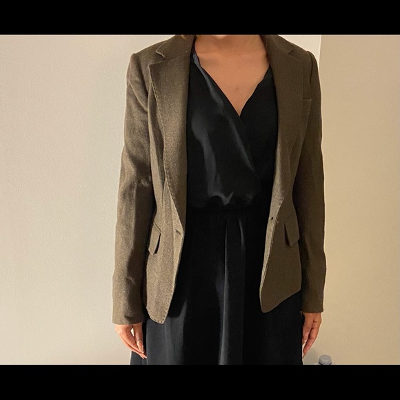 blazer - Picture 2 of 4